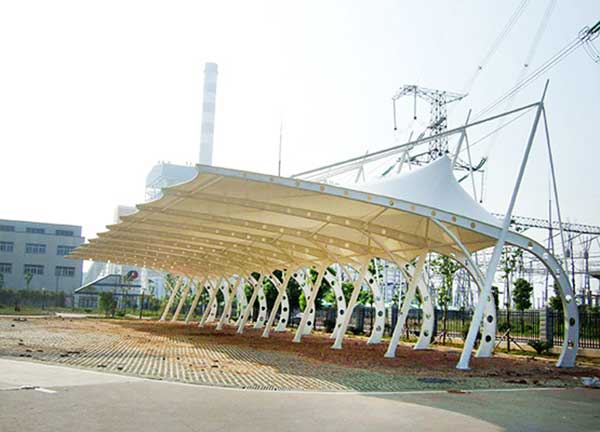 高爾夫打臺膜結構