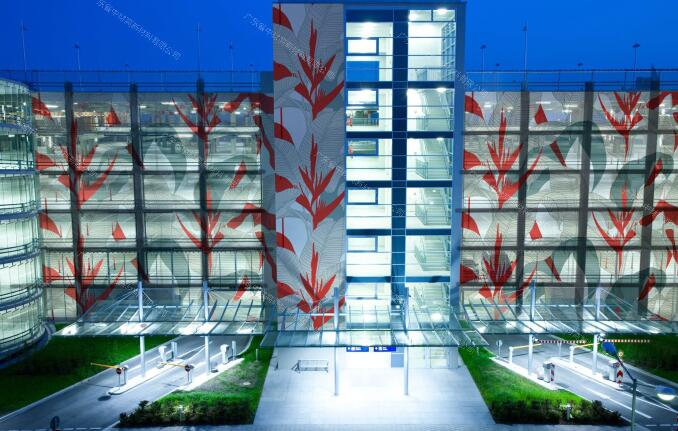 膜結(jié)構(gòu)遮陽(yáng)傘