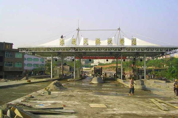 商業(yè)廣場(chǎng)膜結(jié)構(gòu)